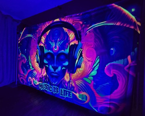 Blacklight alien mantra - blacklight,